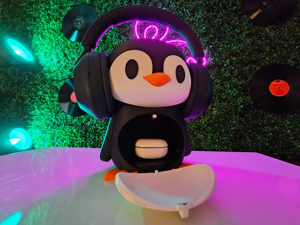Penguin Headphone Stand - Your Audio Companion