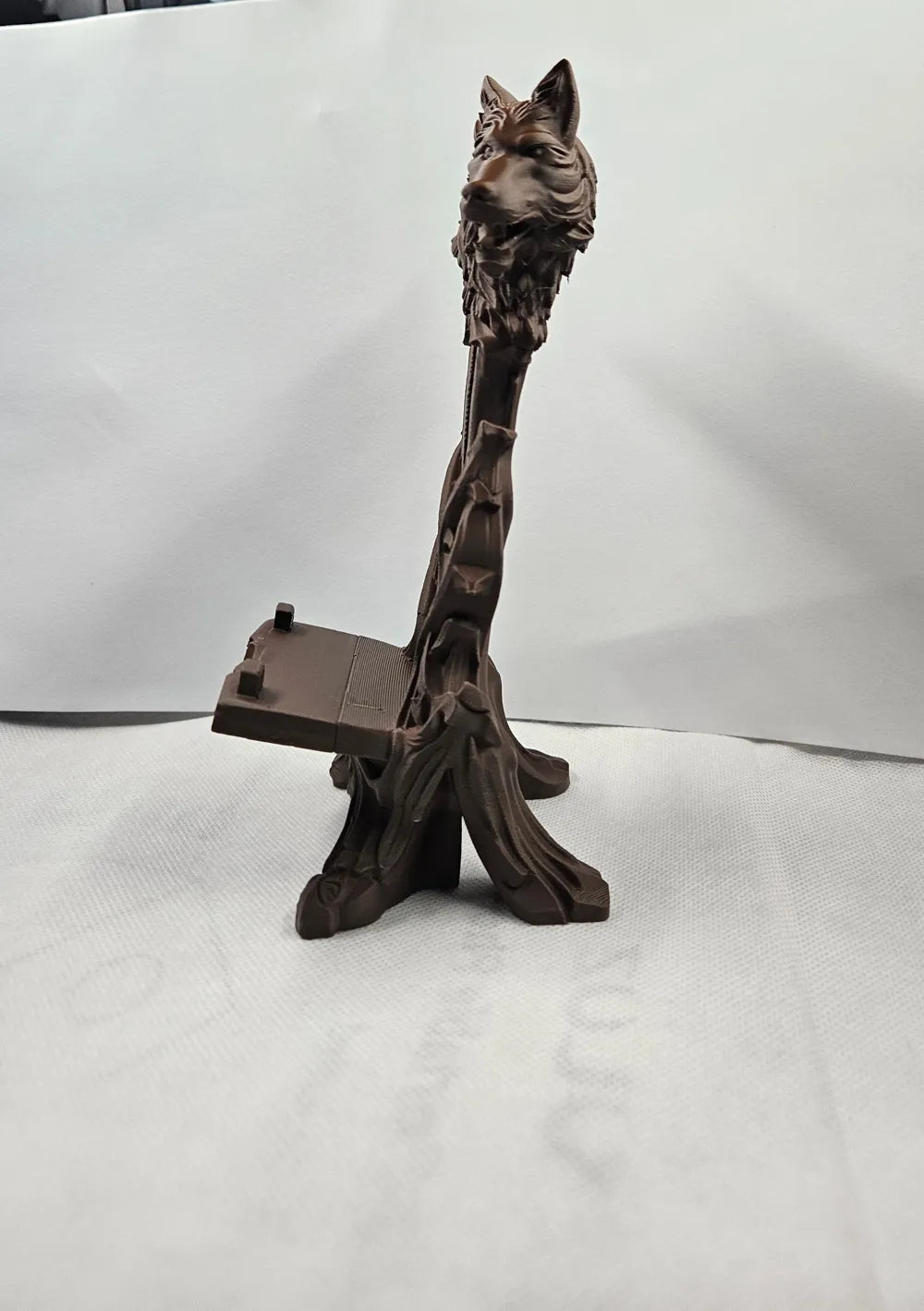 Epic Wolf Phone & Tablet Stand