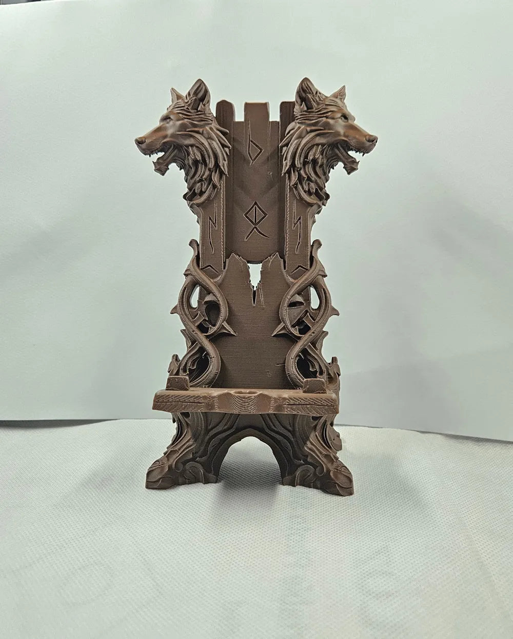 Epic Wolf Phone & Tablet Stand