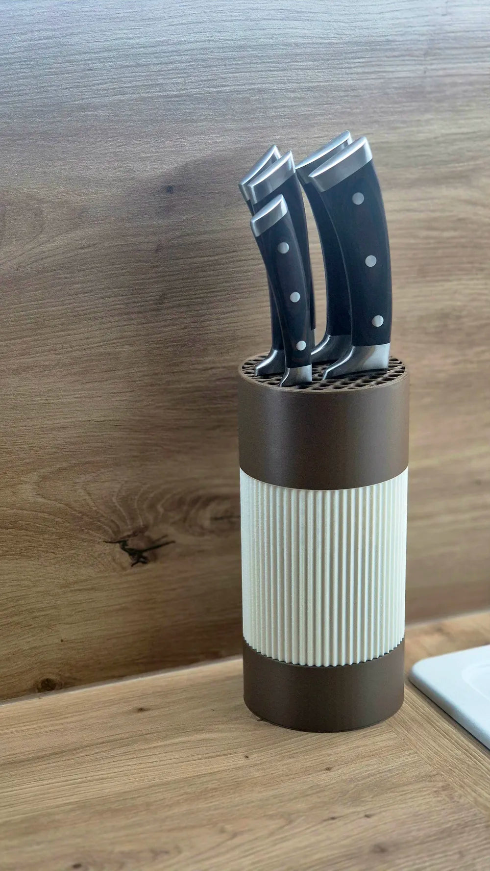 Modern Modular Knife Holder