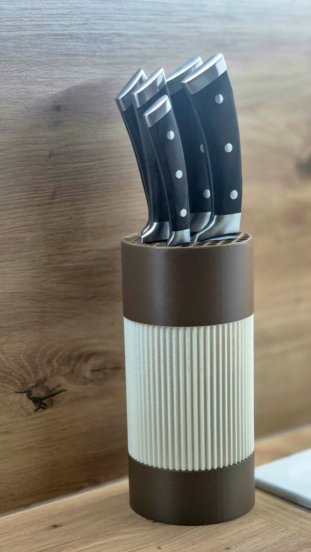 Modern Modular Knife Holder