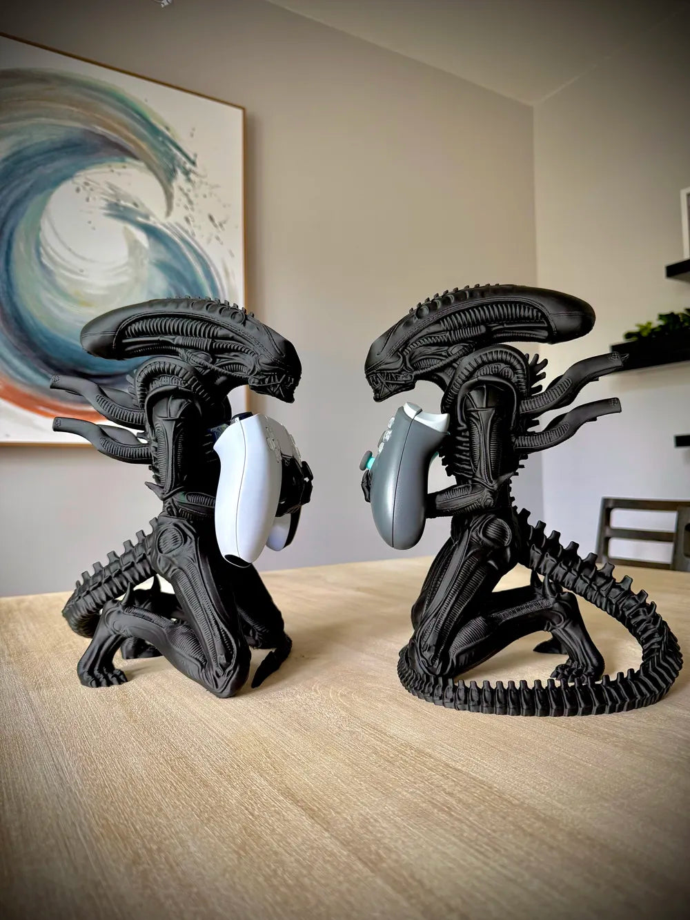 Large Xenomorph (Alien) Controller Stand! Xbox/PS5