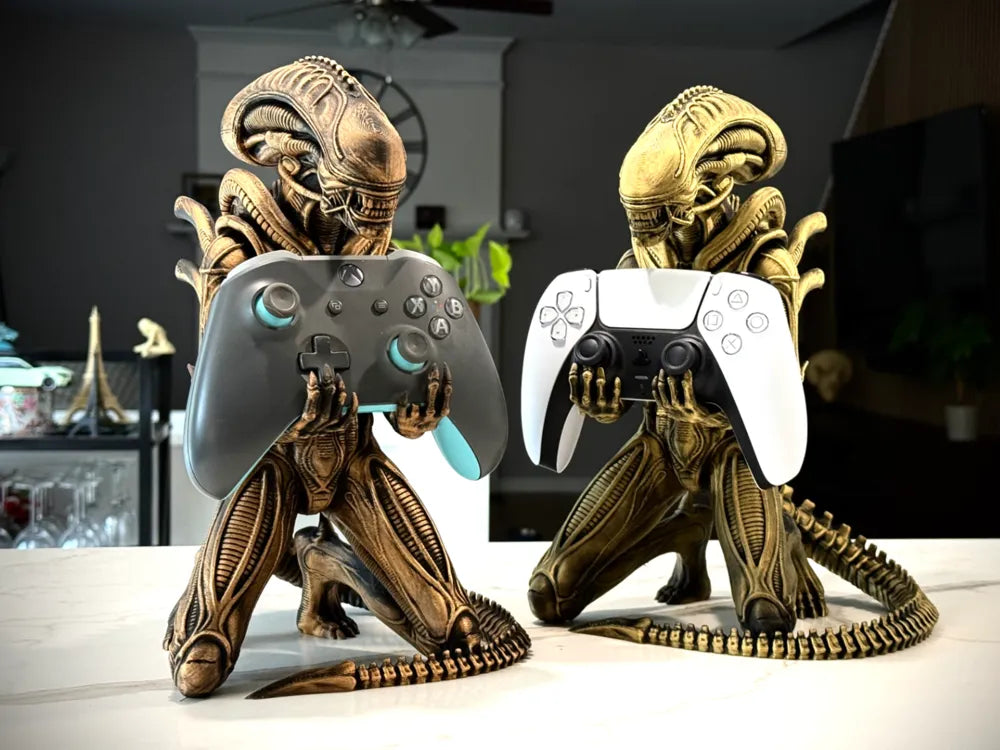 Large Xenomorph (Alien) Controller Stand! Xbox/PS5