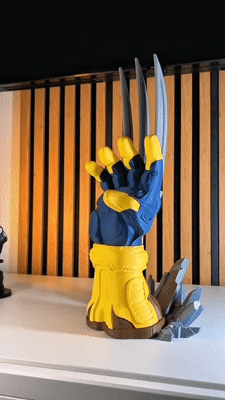 Universal Controller Stand - Inspired by Wolverine